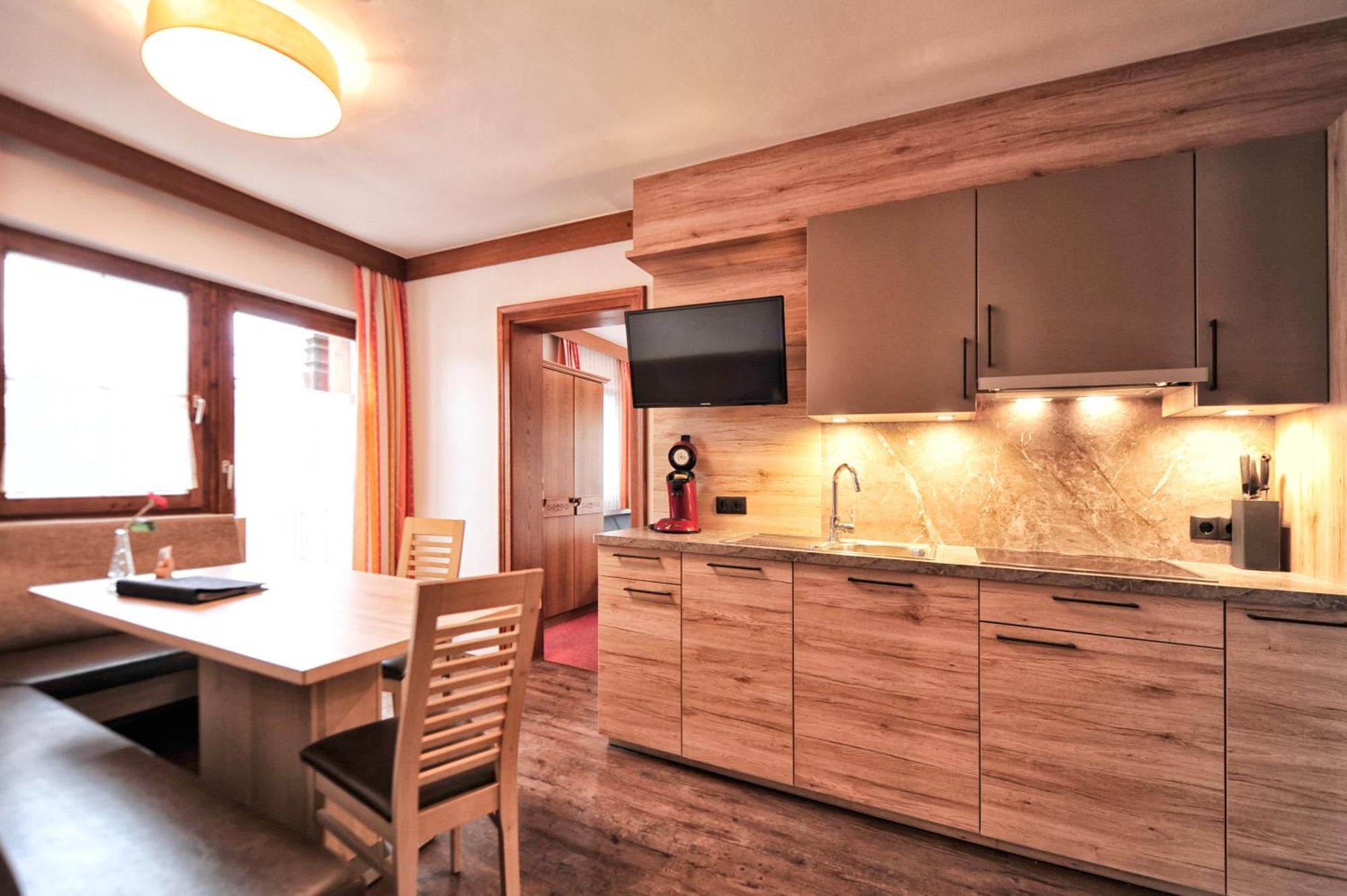 Haus Enzian Apartman Fiss Kültér fotó